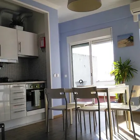 Apartamento Carcavelos Beach Penthouse Carcavelos (Lisbon)